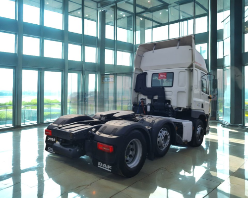 Rear View – DAF CF 450