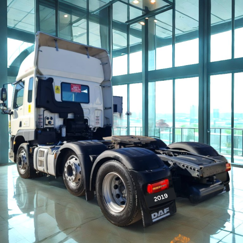 Rear View – DAF CF 450